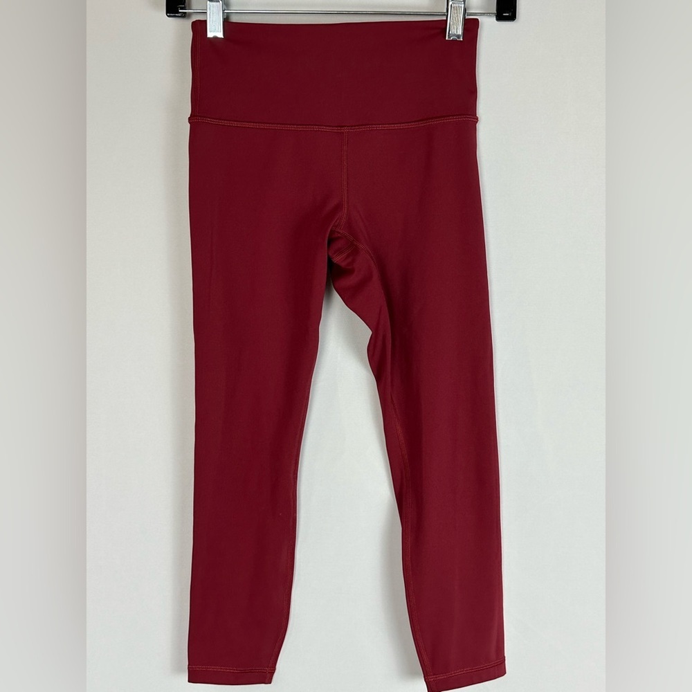 ATHLETA Elation train tights 7/8 in burgundy - size XS